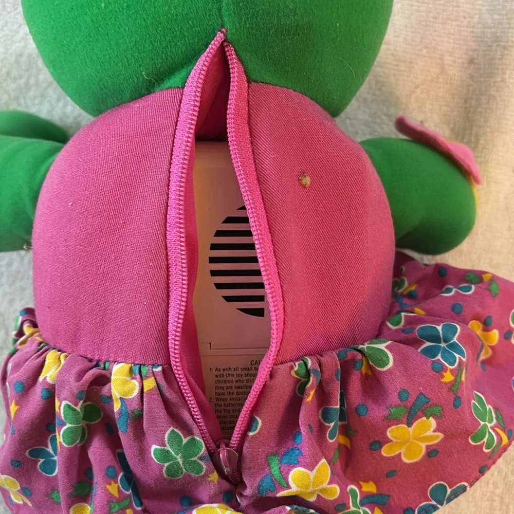 Playskool Baby Bop Plush-Talk and Dress Vintage 1993- Works perfectly
